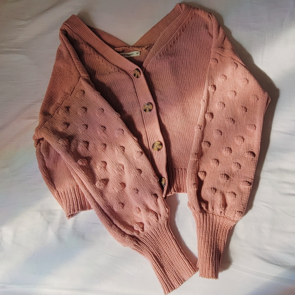 Knit Cropped Cardigan